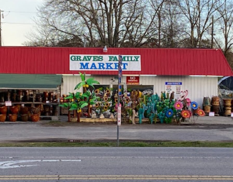 graves family market alabama