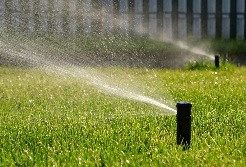 sistemas de riego para jardin