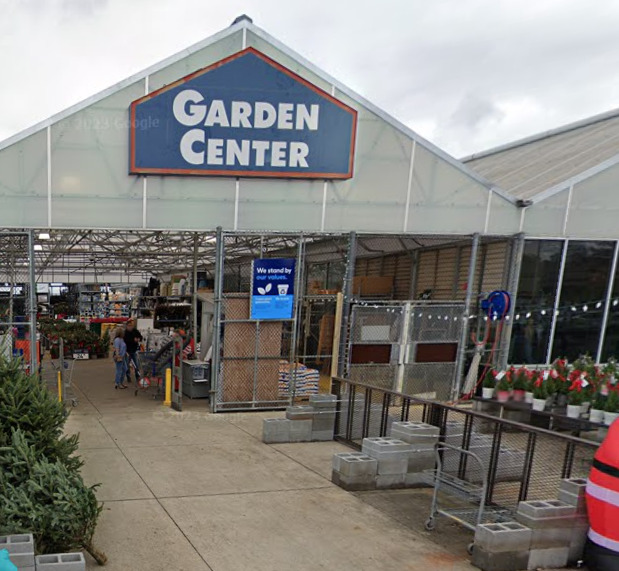 lowes garden center hot springs